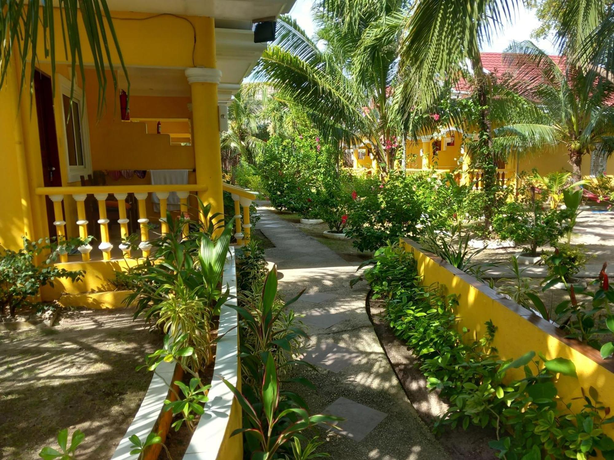 Malapascua Garden Resort Extérieur photo